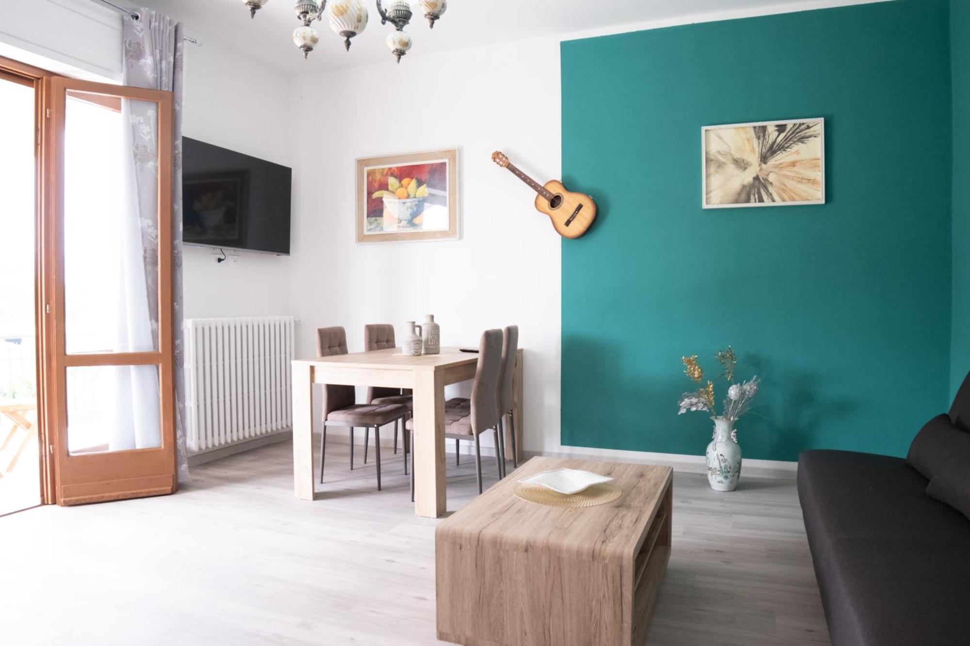 Casa Vacanze Aria Leggiuno Ngoại thất bức ảnh